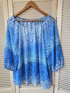 NY Collection Blue Floral Top Size Large